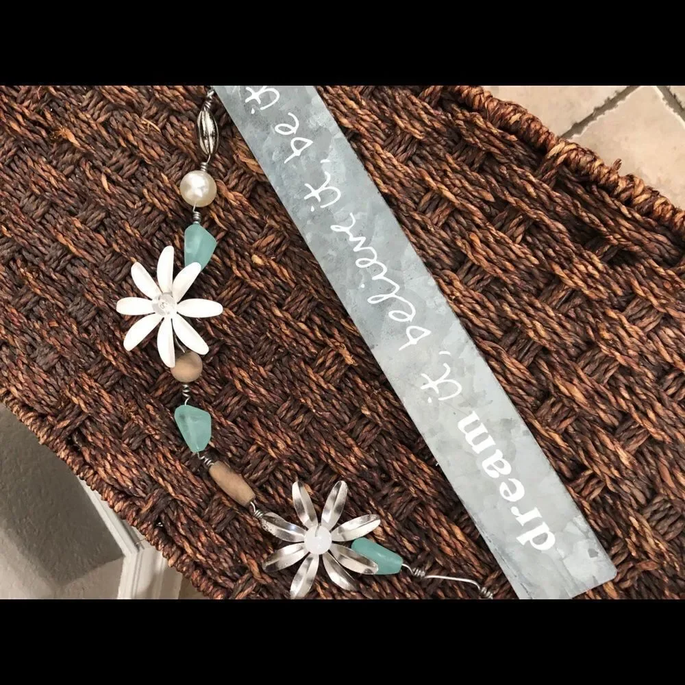 Dream It Believe It Rustic Tin Metal Farmhouse Flower Wall Decor Sign